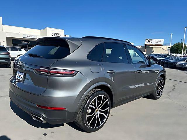 2021 Porsche Cayenne Base