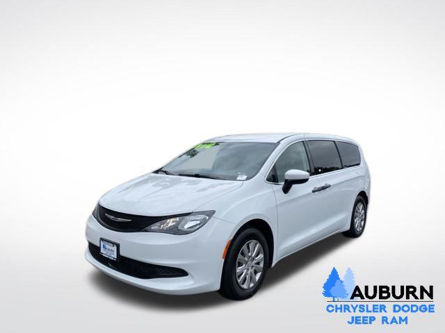 2021 Chrysler Voyager L