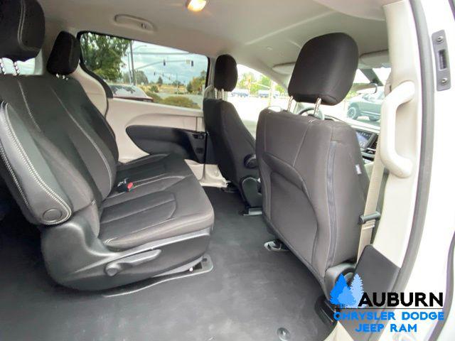 2021 Chrysler Voyager L