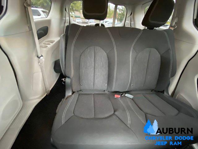 2021 Chrysler Voyager L