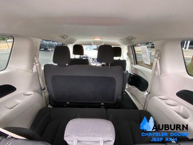 2021 Chrysler Voyager L