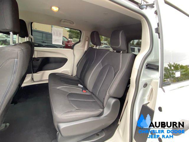 2021 Chrysler Voyager L
