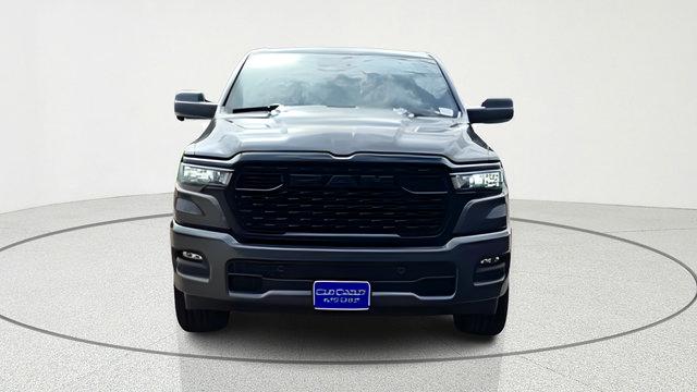 2027 RAM Ram 1500 RAM 1500 EXPRESS CREW CAB 4X4 57 BOX