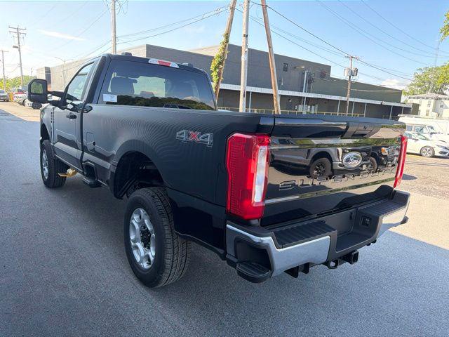 2026 Ford F-350 XLT