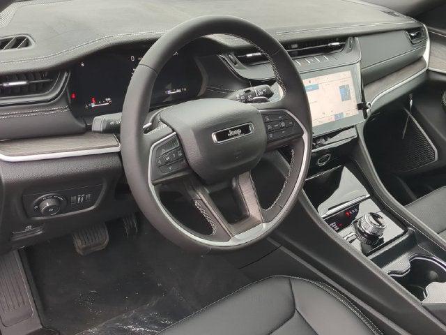 2027 Jeep Grand Cherokee GRAND CHEROKEE L LIMITED RESERVE 4X4