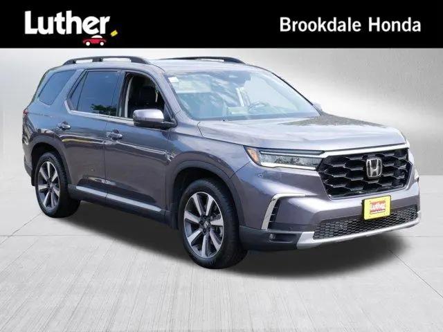 2023 Honda Pilot AWD Touring for sale in Minneapolis, MN