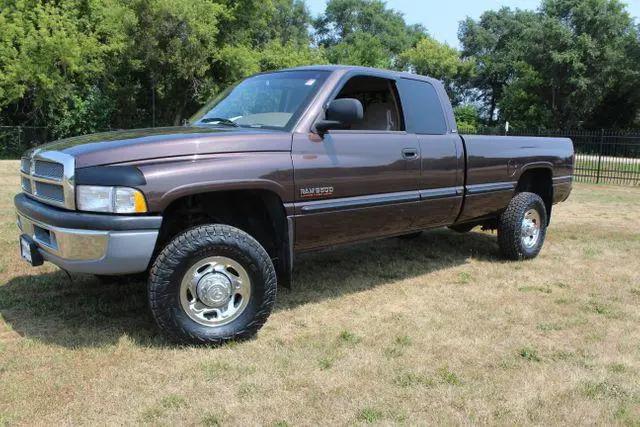 1998 Dodge Ram 2500 Base for sale in Roscoe, IL