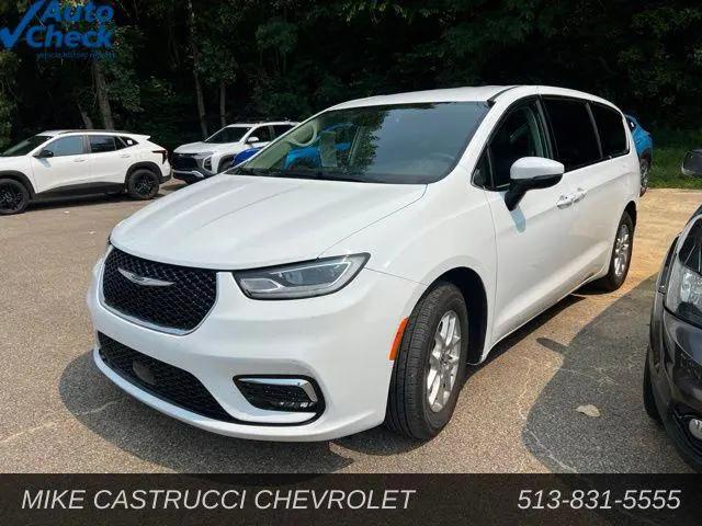 2023 Chrysler Pacifica Touring L for sale in Milford, OH
