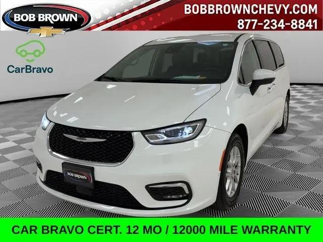 2023 Chrysler Pacifica Touring L for sale in Urbandale, IA