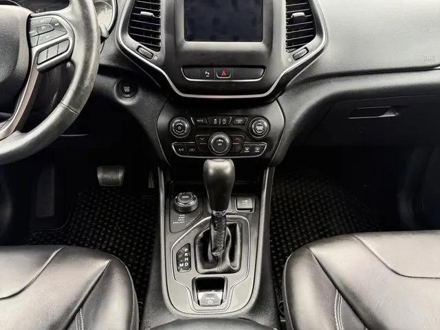 2019 Jeep Cherokee Latitude Plus 4x4