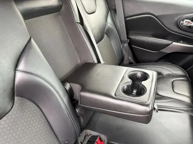 2019 Jeep Cherokee Latitude Plus 4x4