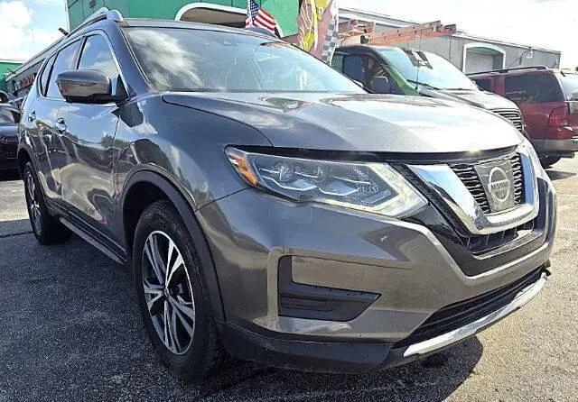 2017 Nissan Rogue SL for sale in Miramar, FL