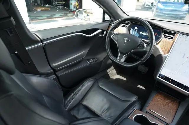 2017 Tesla Model S 75