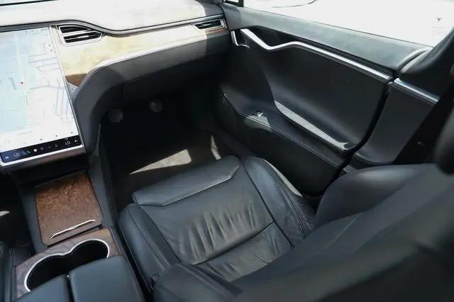 2017 Tesla Model S 75