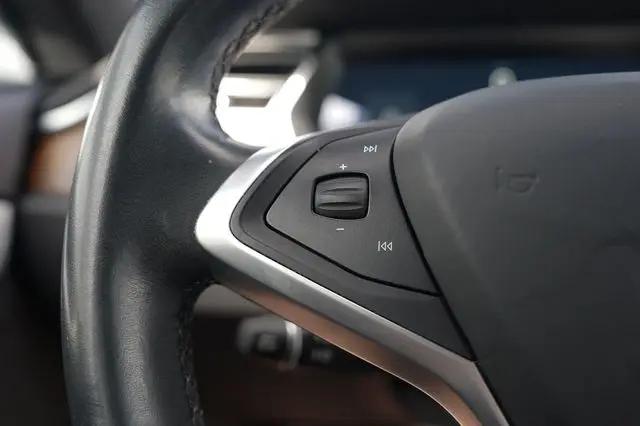 2017 Tesla Model S 75