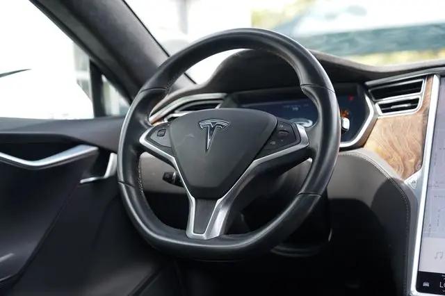 2017 Tesla Model S 75