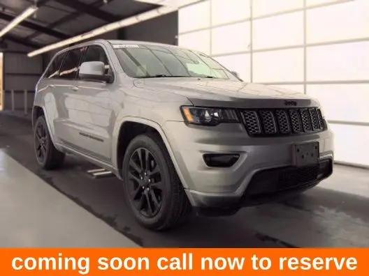 2019 Jeep Grand Cherokee Altitude 4x4 for sale in Gurnee, IL