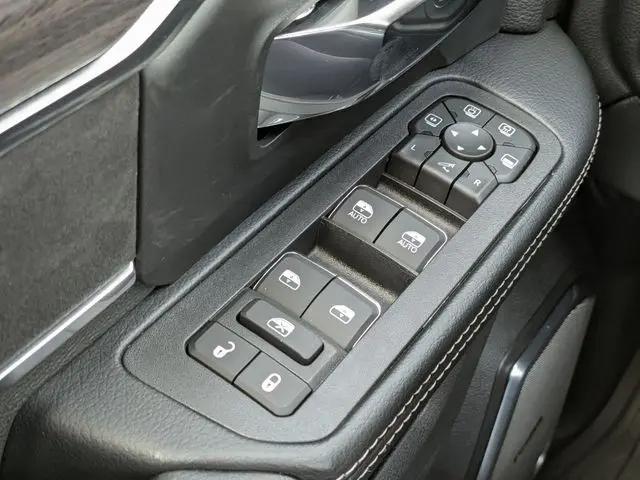 2026 Ram 2500 Laramie Crew Cab 4x4 64 Box