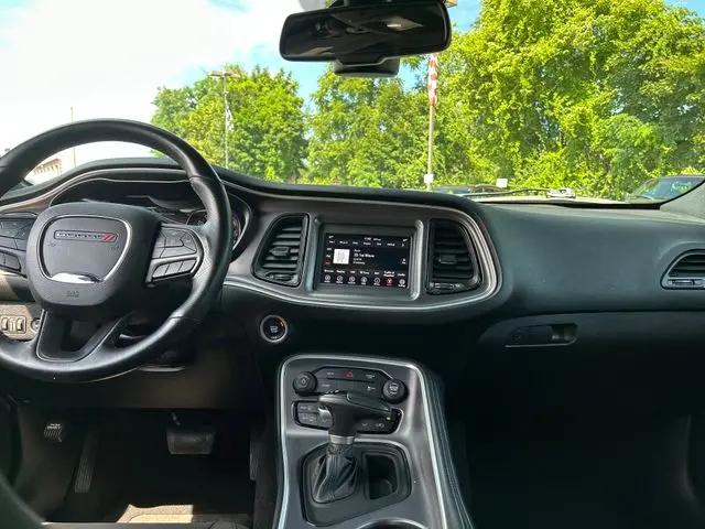 2019 Dodge Challenger SXT