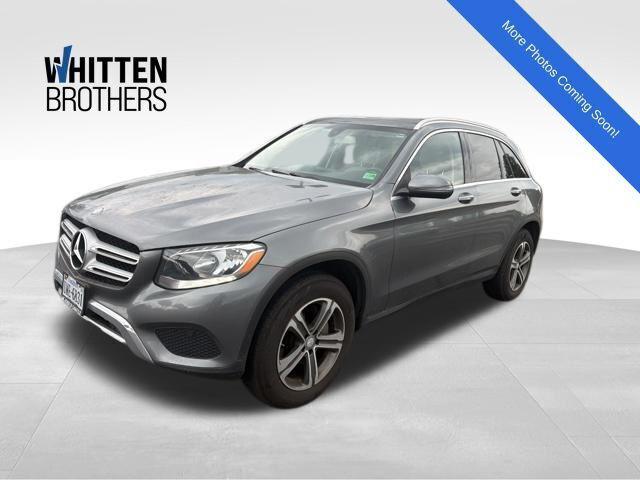 2017 Mercedes-Benz GLC 300 4MATIC 2017 Mercedes-Benz GLC 300 4MATIC