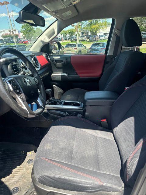 2021 Toyota Tacoma SR5 V6 2021 Toyota Tacoma SR5 V6