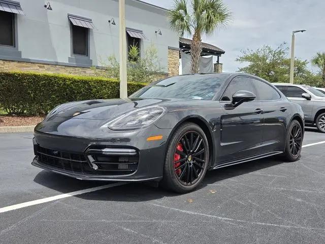 2020 Porsche Panamera GTS