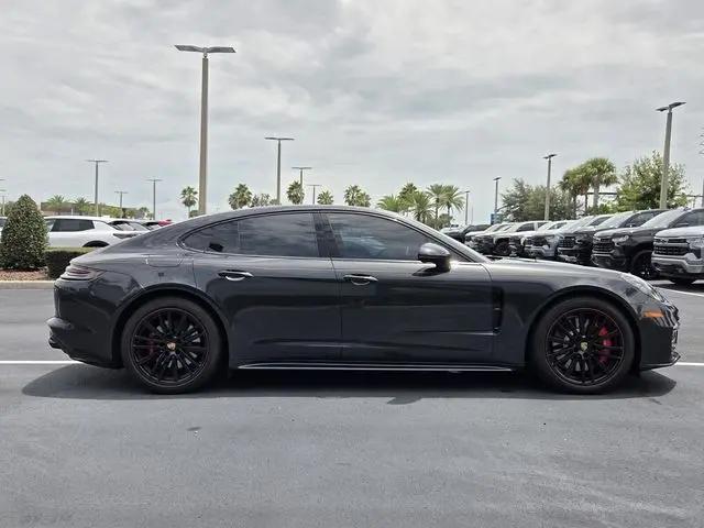 2020 Porsche Panamera GTS