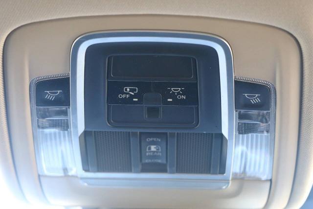 2021 Ram 1500 Laramie Crew Cab 4x4 64 Box