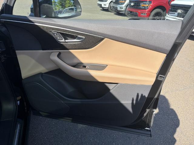 2023 Audi Q7 Premium 55 TFSI quattro Tiptronic