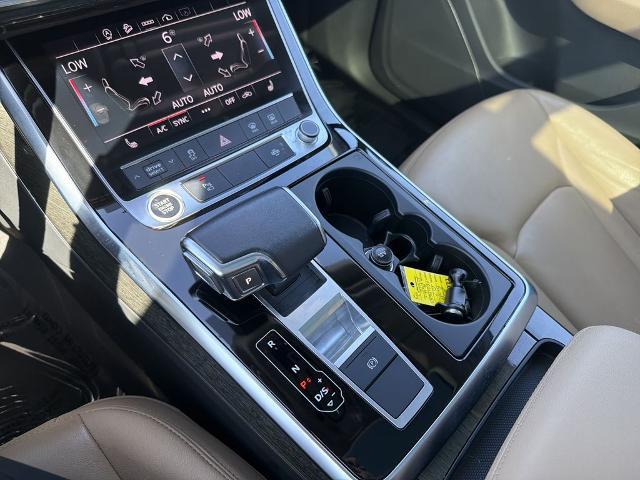 2023 Audi Q7 Premium 55 TFSI quattro Tiptronic