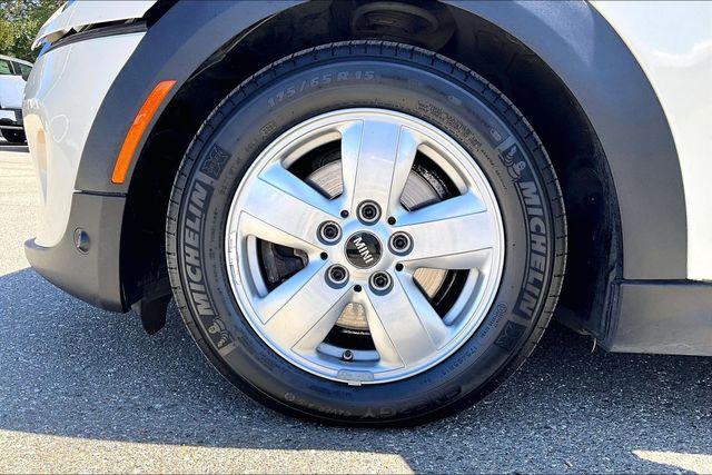 2017 MINI Hardtop Cooper