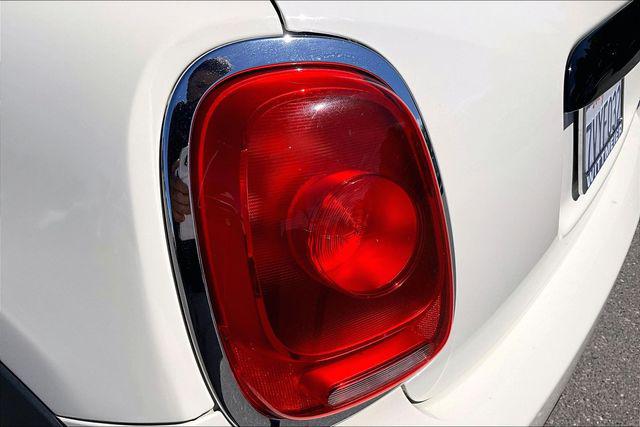2017 MINI Hardtop Cooper