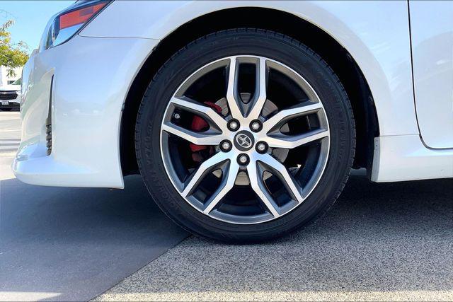 2015 Scion tC Base
