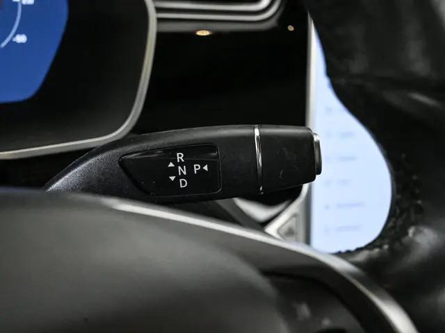 2016 Tesla Model S 75D