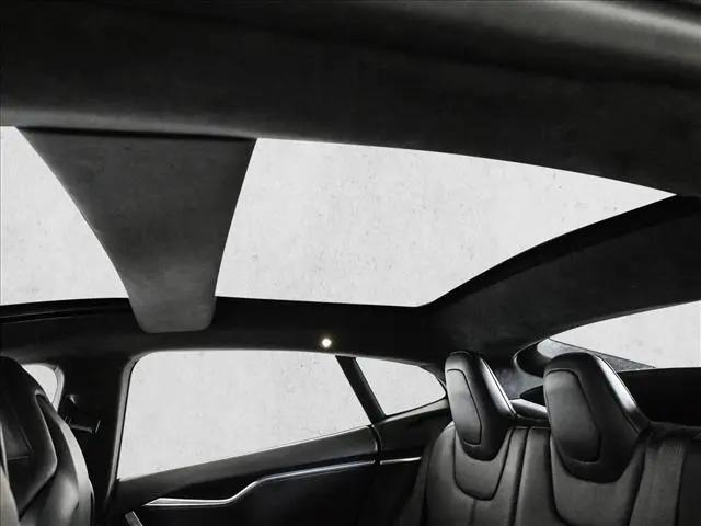 2016 Tesla Model S 75D