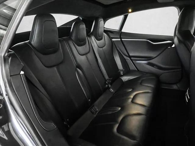 2016 Tesla Model S 75D