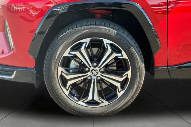 2024 Toyota RAV4 Prime XSE
