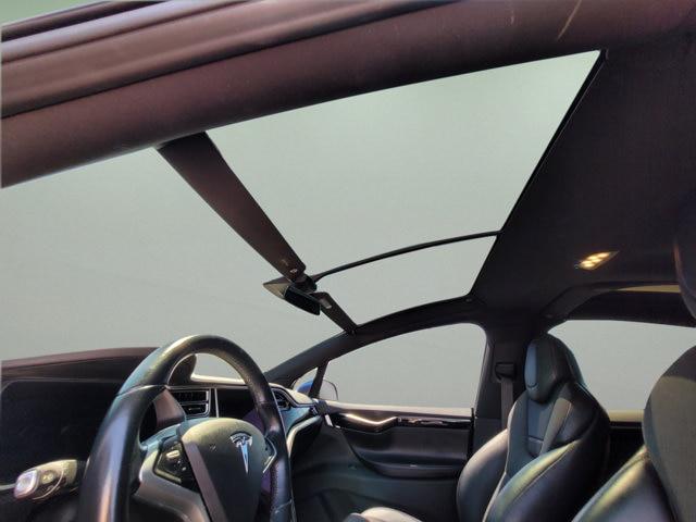 2017 Tesla Model X 75D