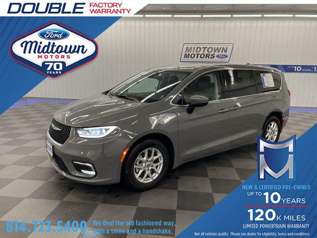 2023 Chrysler Pacifica Touring L for sale in Warren, PA