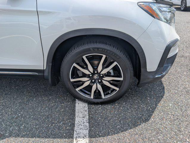 2021 Honda Pilot AWD Touring 8 Passenger