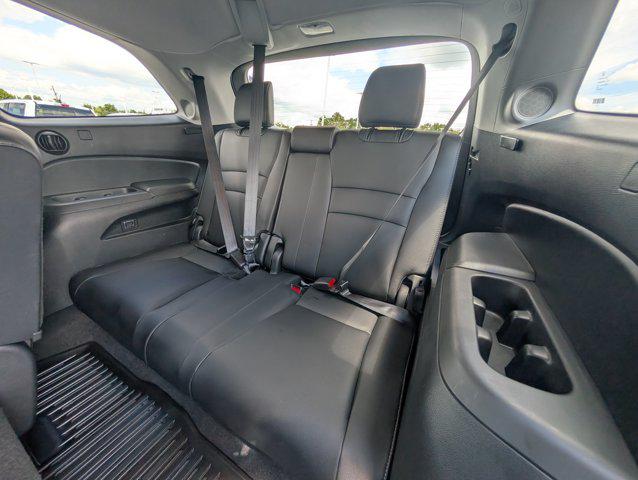 2021 Honda Pilot AWD Touring 8 Passenger
