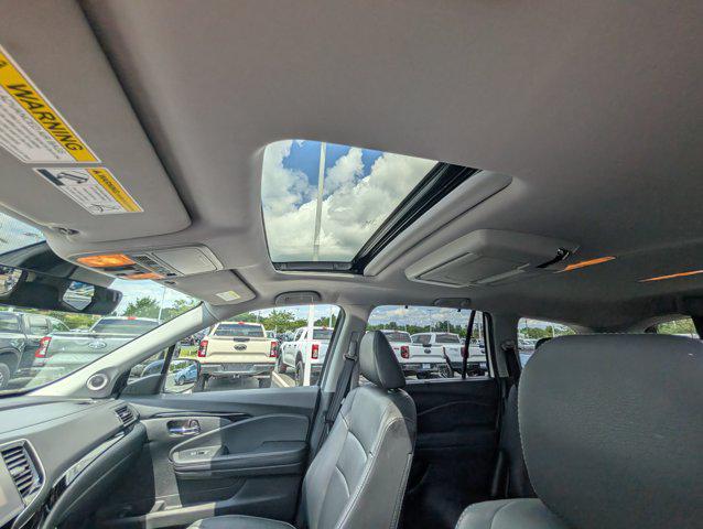 2021 Honda Pilot AWD Touring 8 Passenger