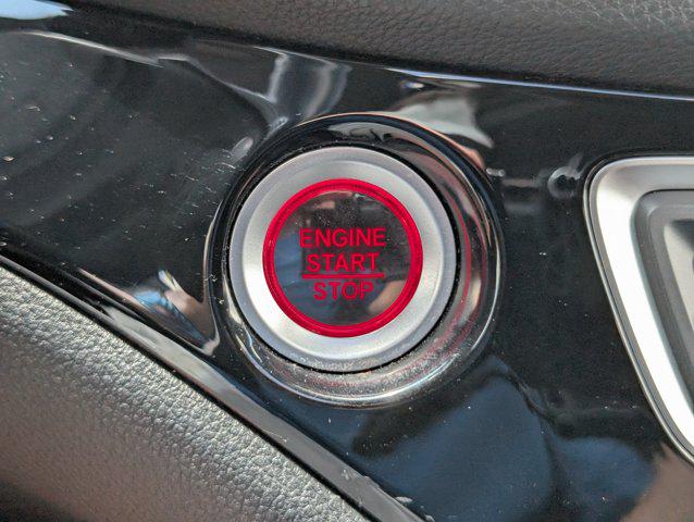 2021 Honda Pilot AWD Touring 8 Passenger