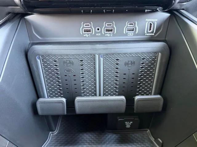 2026 Ram 1500 Limited Crew Cab 4x4 5'7" Box