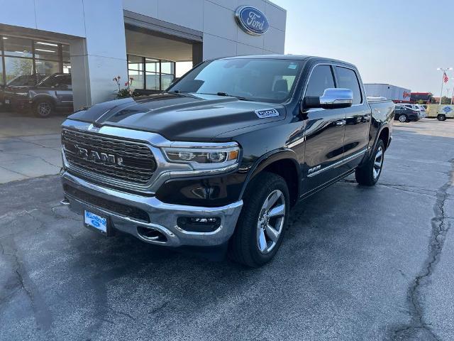 2021 Ram 1500 Limited Crew Cab 4x4 5'7" Box for sale in WILLOWBROOK, IL