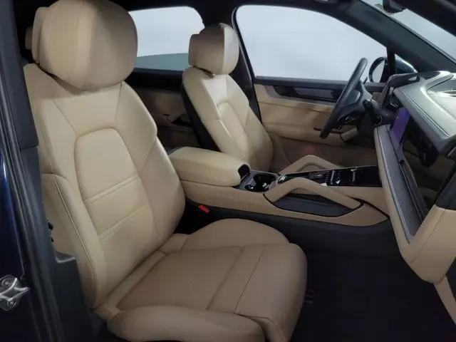 2025 Porsche Cayenne Cayenne