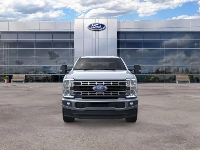 2026 Ford F-350 XLT