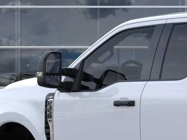 2026 Ford F-350 XLT