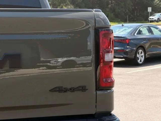 2026 Ram 1500 Rebel Crew Cab 4x4 57 Box