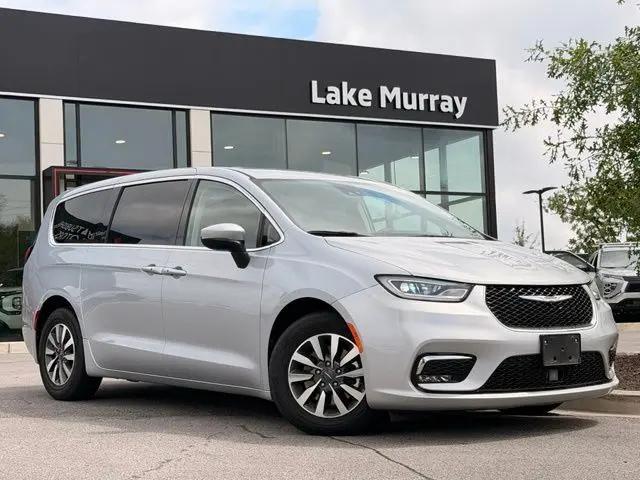 2023 Chrysler Pacifica Hybrid Touring L for sale in Irmo, SC